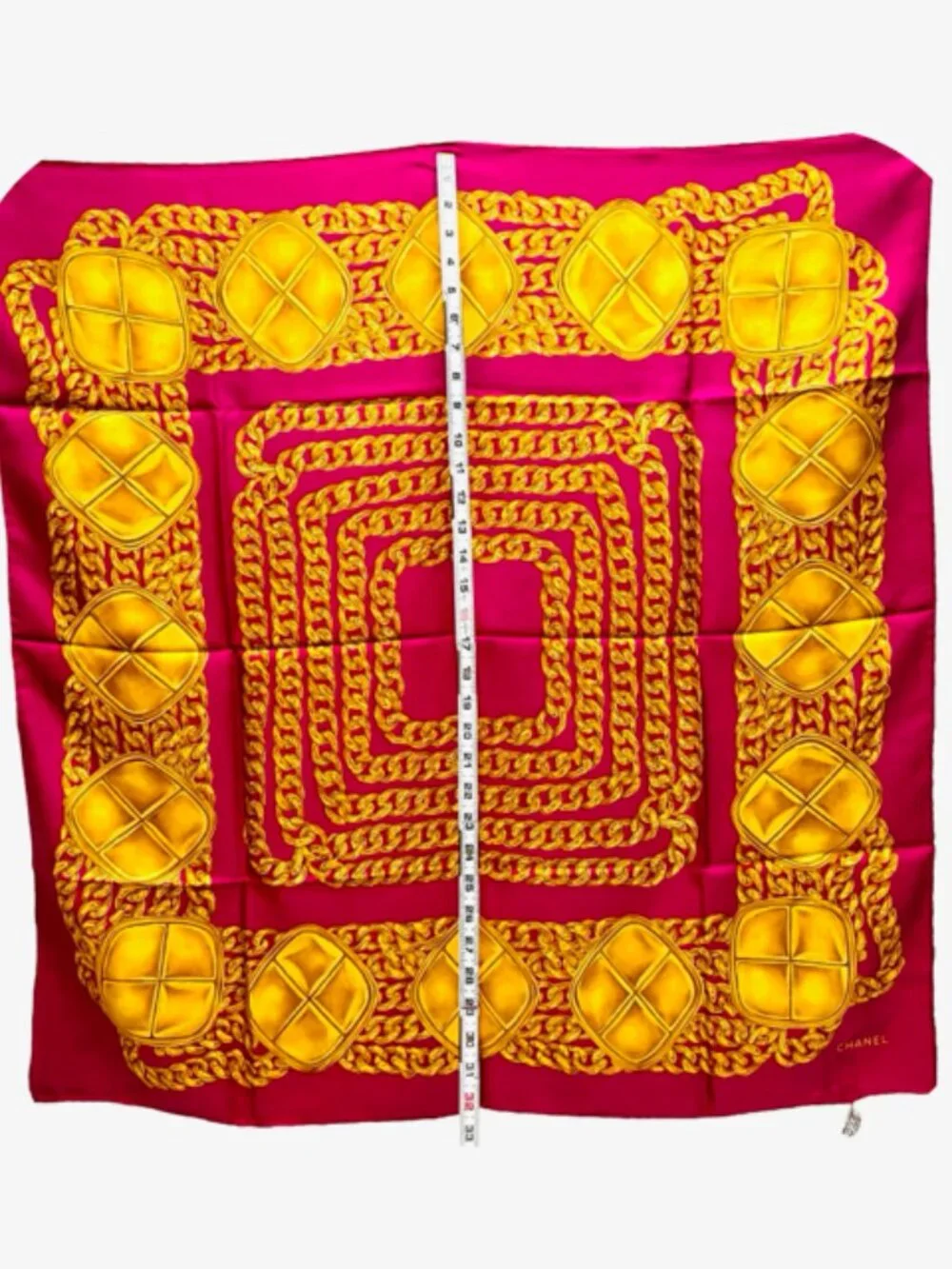 Beautiful CHANEL Itlay made   100%  silk scarf 34